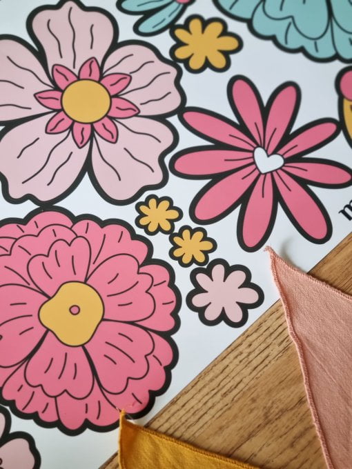 poza close up sticker perete flori roz